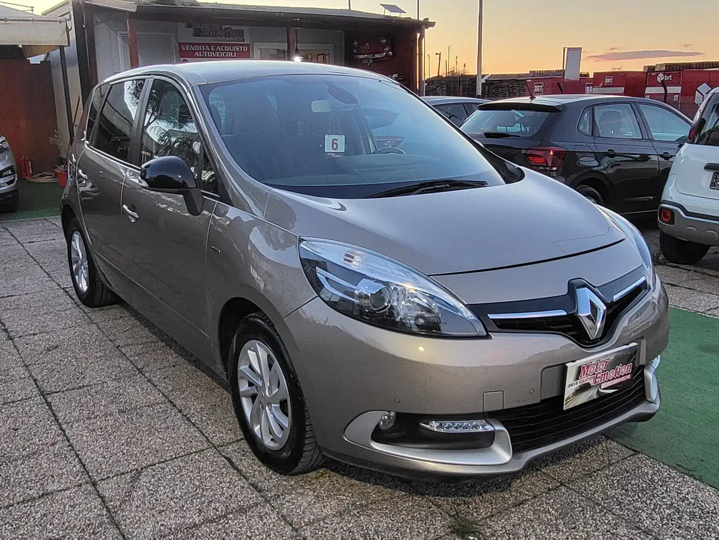 Renault Scenic X-Mod 1.5 DCi  110CV Limited Navi Gold - 1