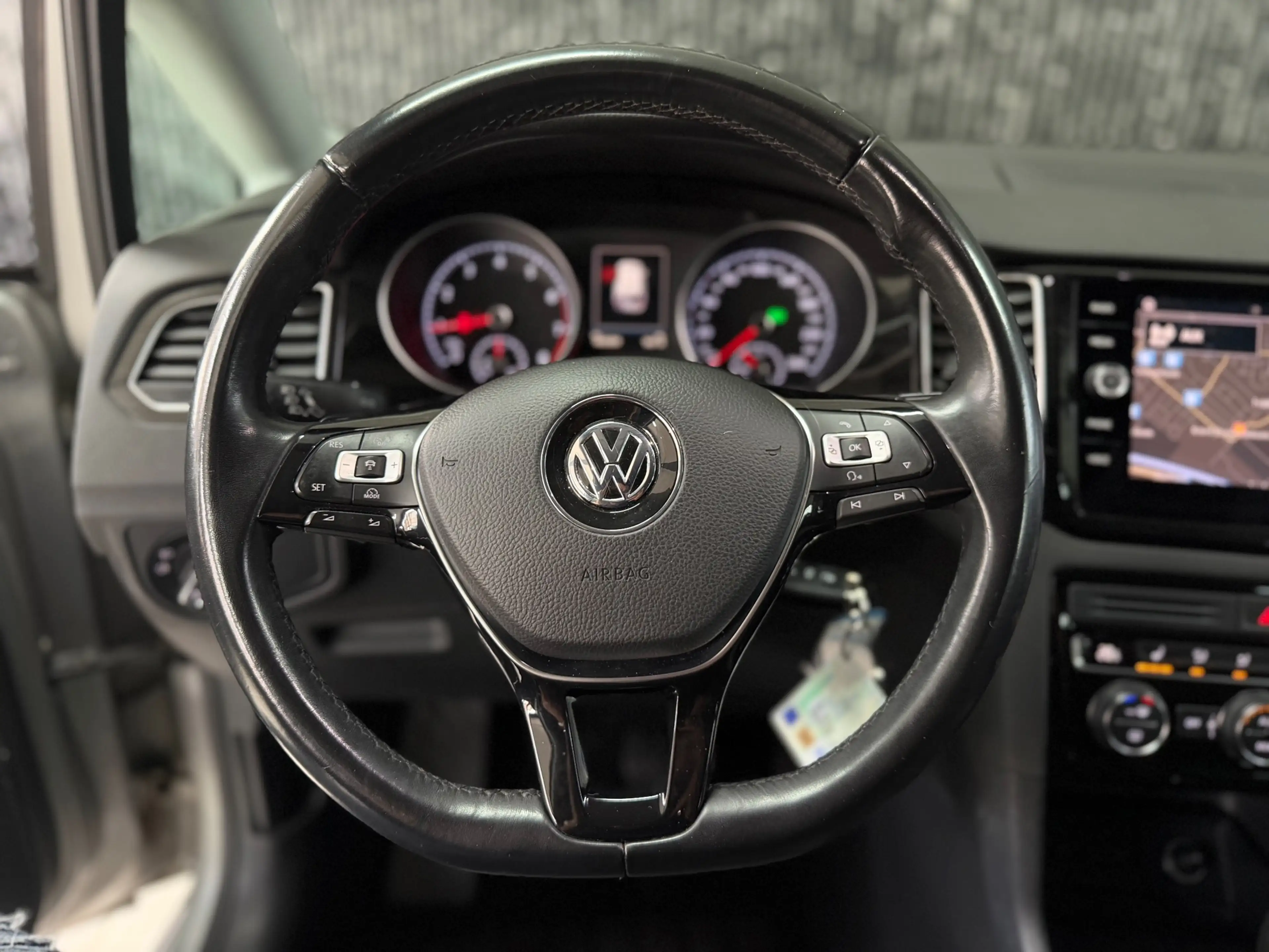 Volkswagen Golf Sportsvan 1.5 TSI ACT Highline Edition zeer netjes — photo 13