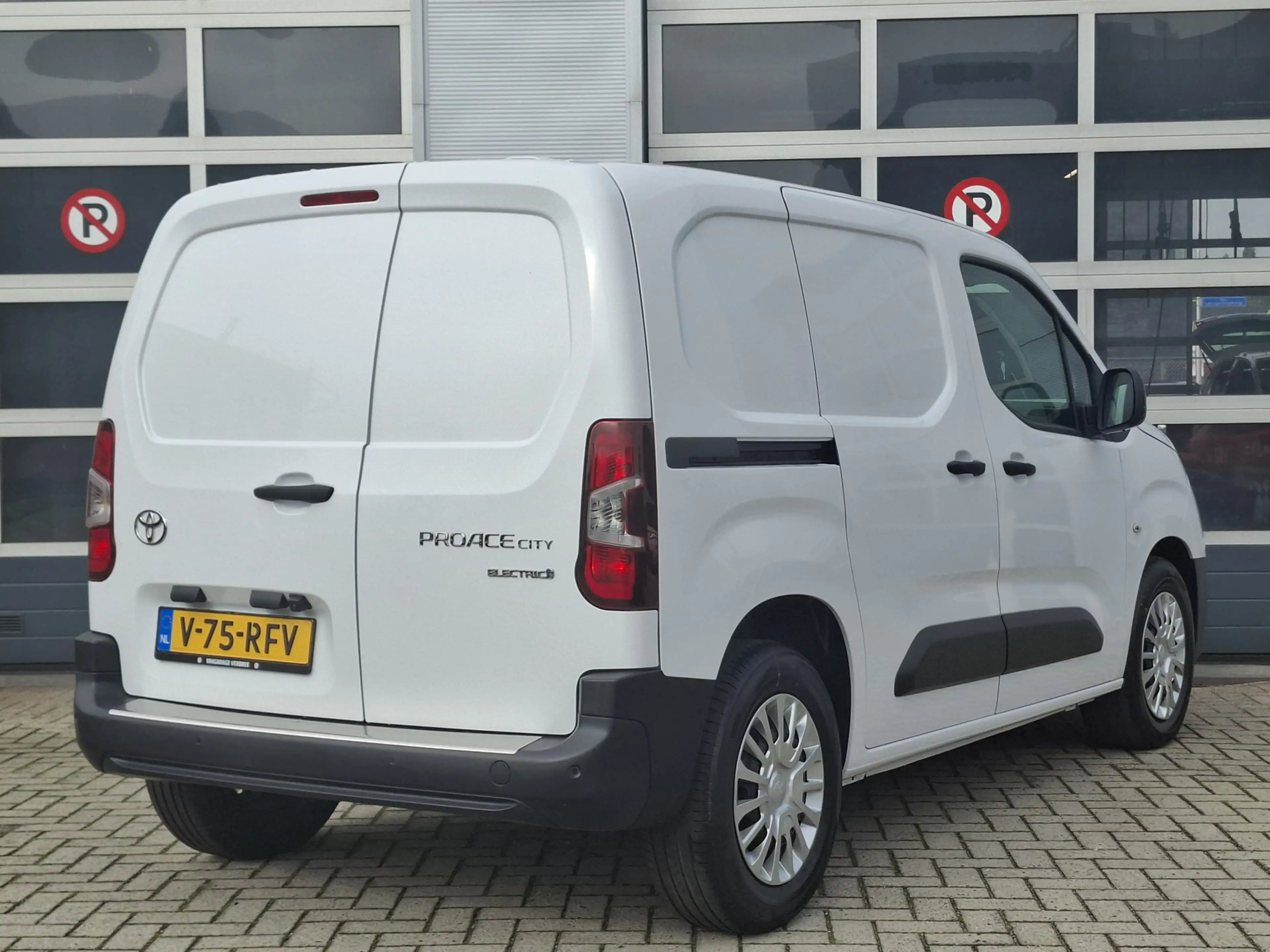 Toyota Proace City Electric Comfort 50 kWh | Bluetooth | Cruise Contr — photo 2
