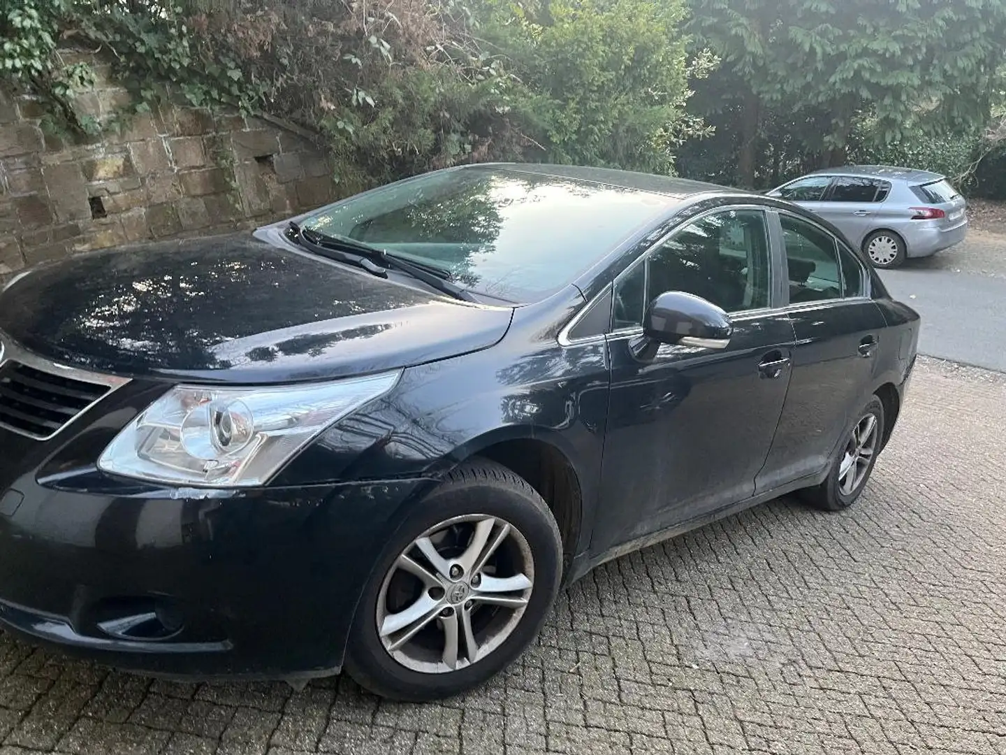 Toyota Avensis Avensis Noir - 1