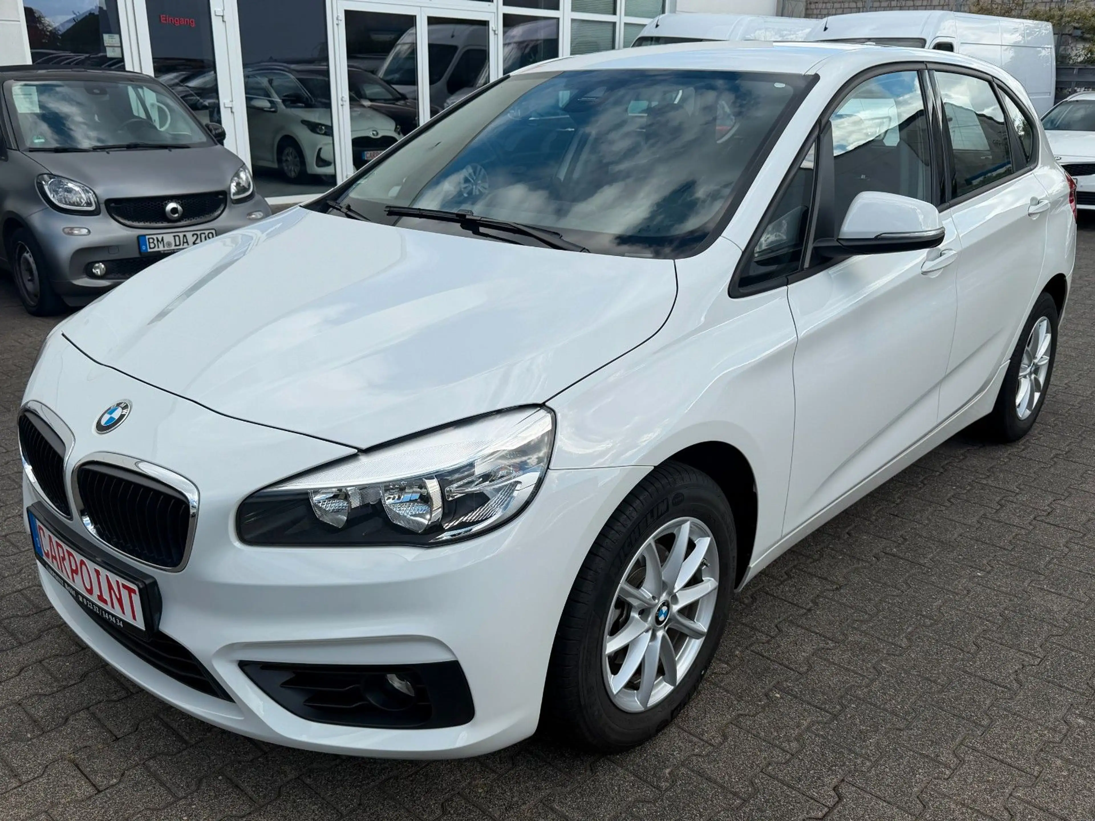 BMW 216 /1.HAND/8FACH/WENIG KM/ALU