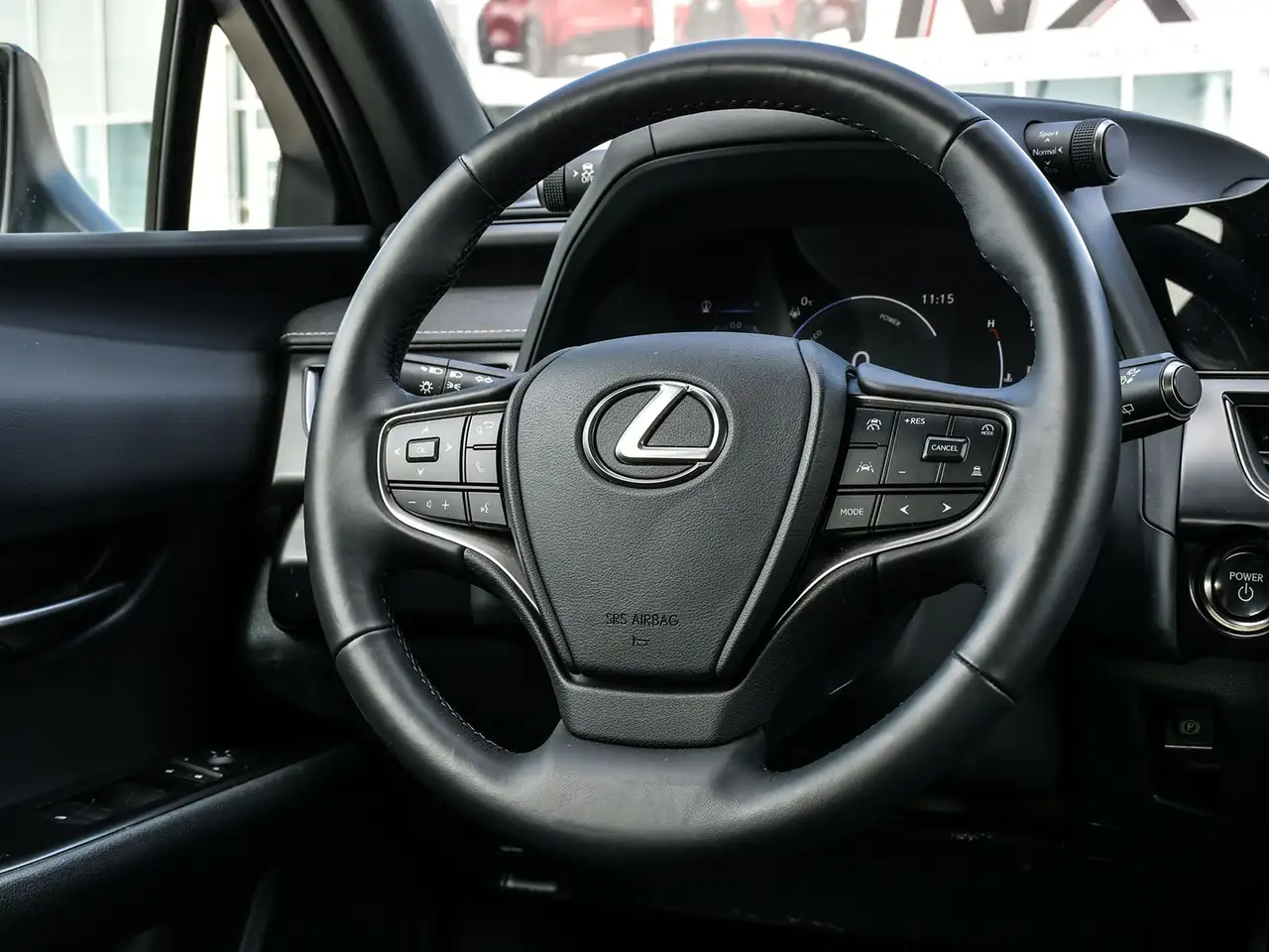 Lexus UX снимка Lexus UX