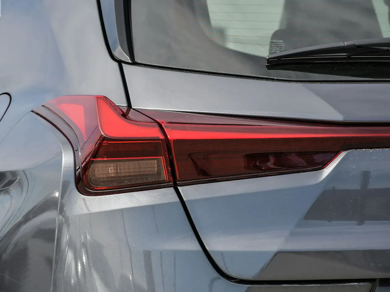 Lexus UX снимка Lexus UX