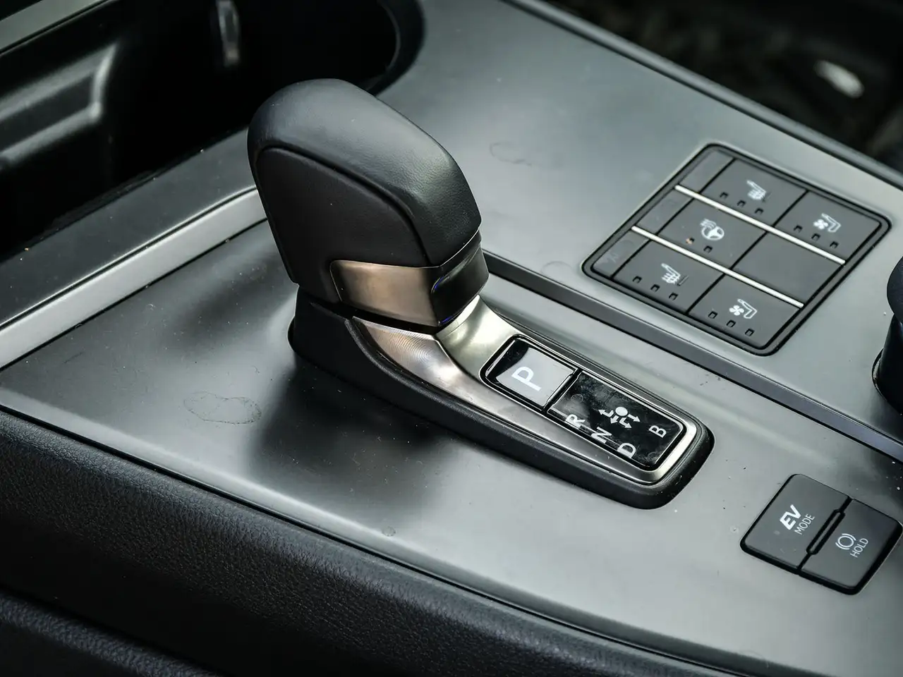 Lexus UX снимка Lexus UX