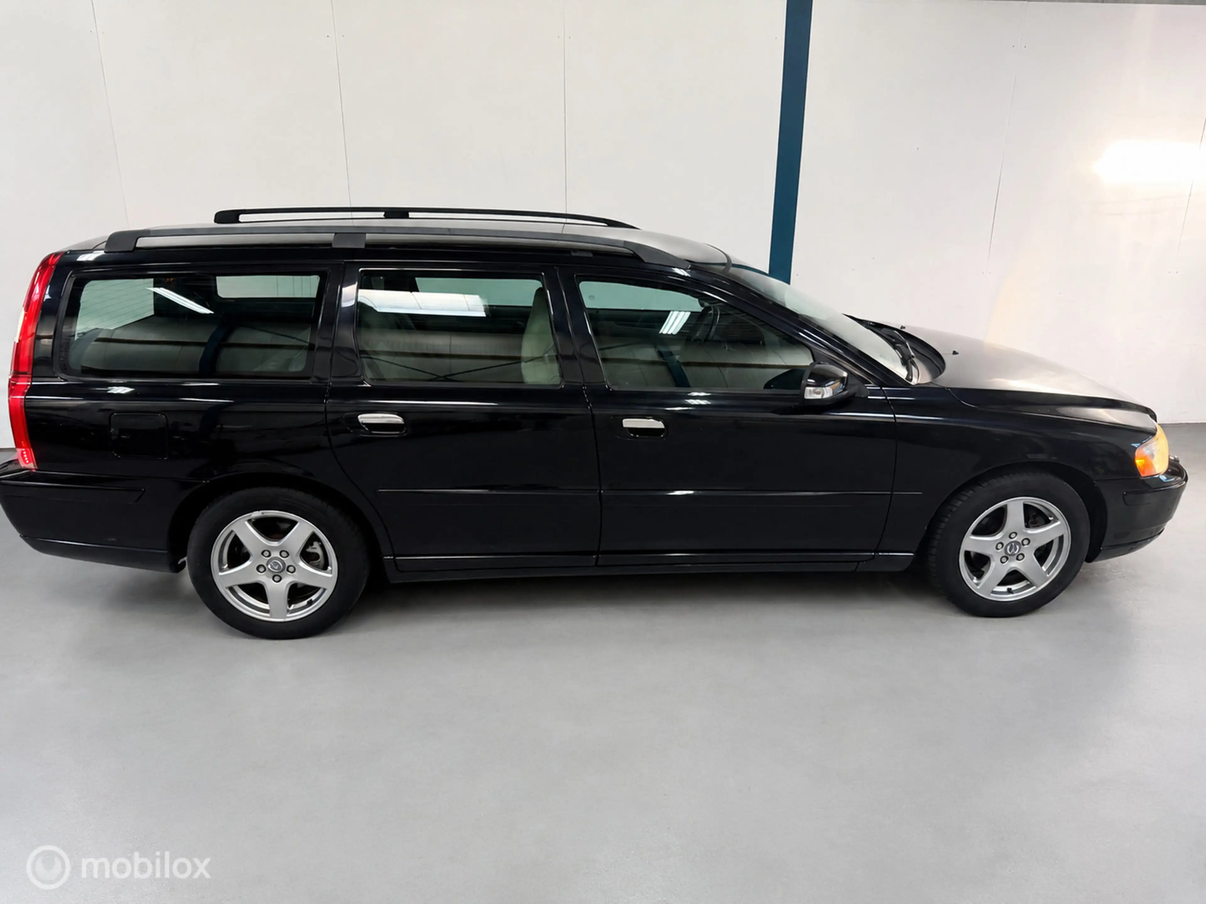 Volvo V70 2.4 Edition Classic 170PK — photo 11