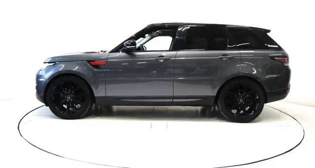Land Rover Range Rover Sport view 26