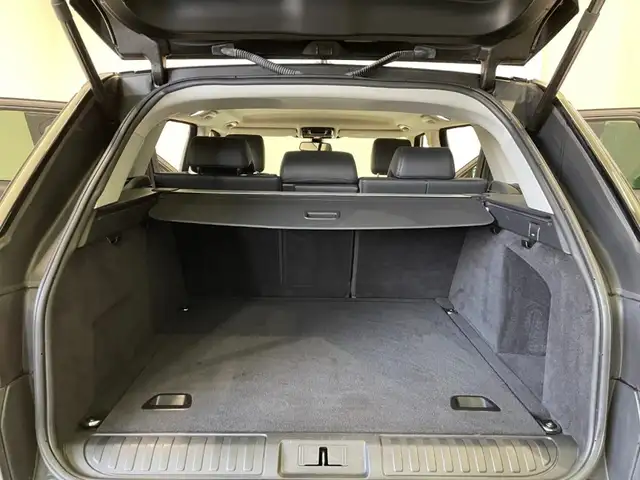 Land Rover Range Rover Sport view 27