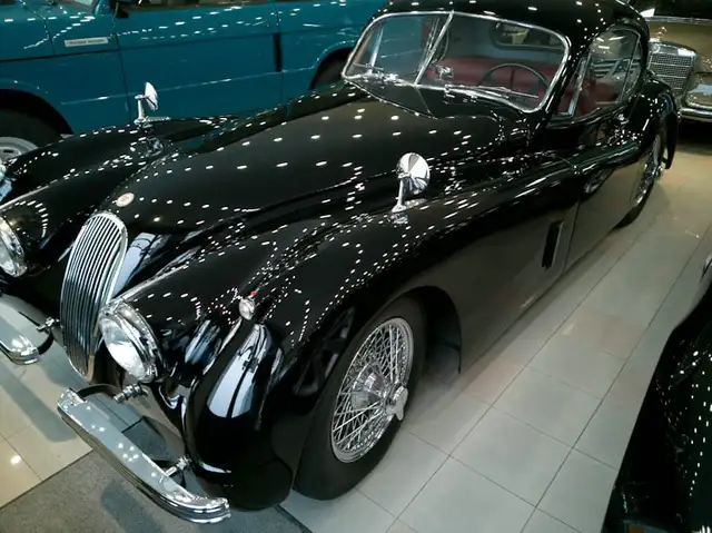 Jaguar XK 120 SE
