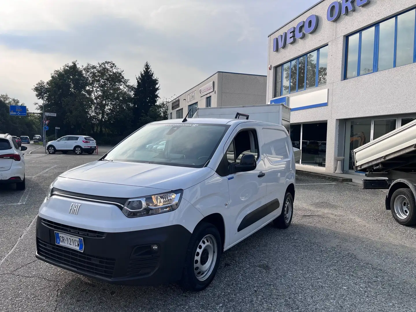Fiat Doblò 1.5 130cv Blanc - 2