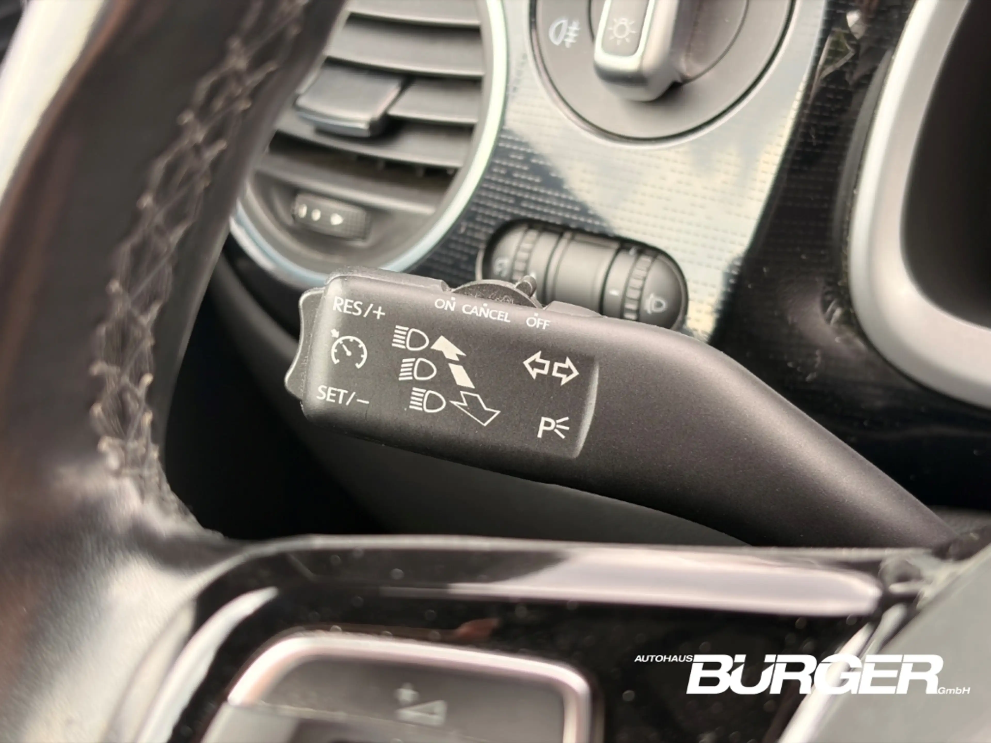 Volkswagen Beetle Cabriolet Navi Dyn. Windschott Scheckheft Alu Sitz — photo 15