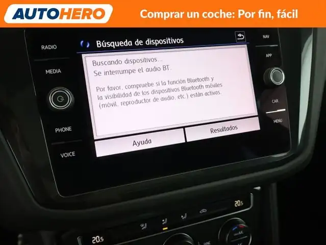Volkswagen Tiguan view 23