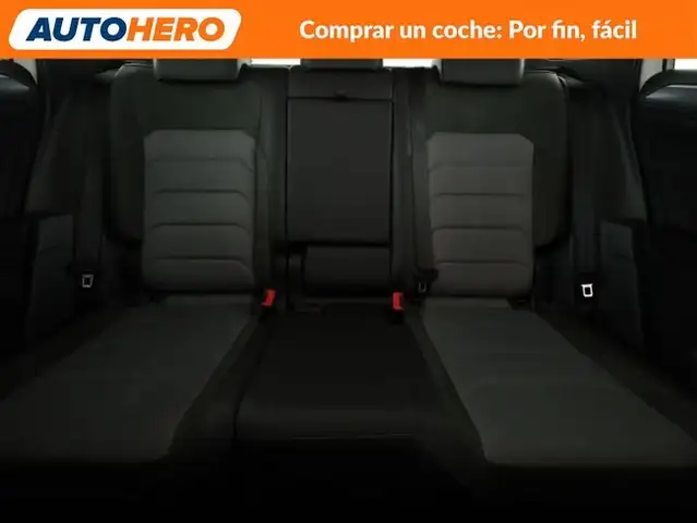 Volkswagen Tiguan view 16