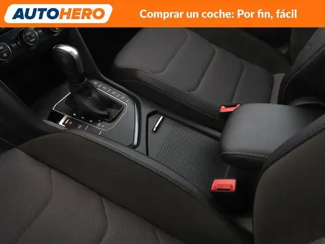 Volkswagen Tiguan view 29