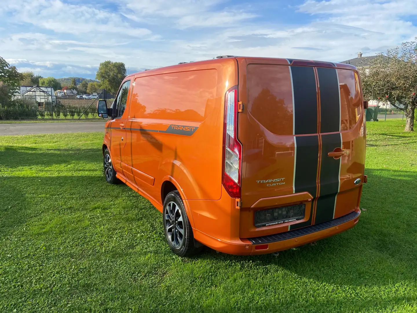 Ford Transit Custom Transit Custom Kasten 2,0 TDCi L1 310 Sport Aut. Orange - 2