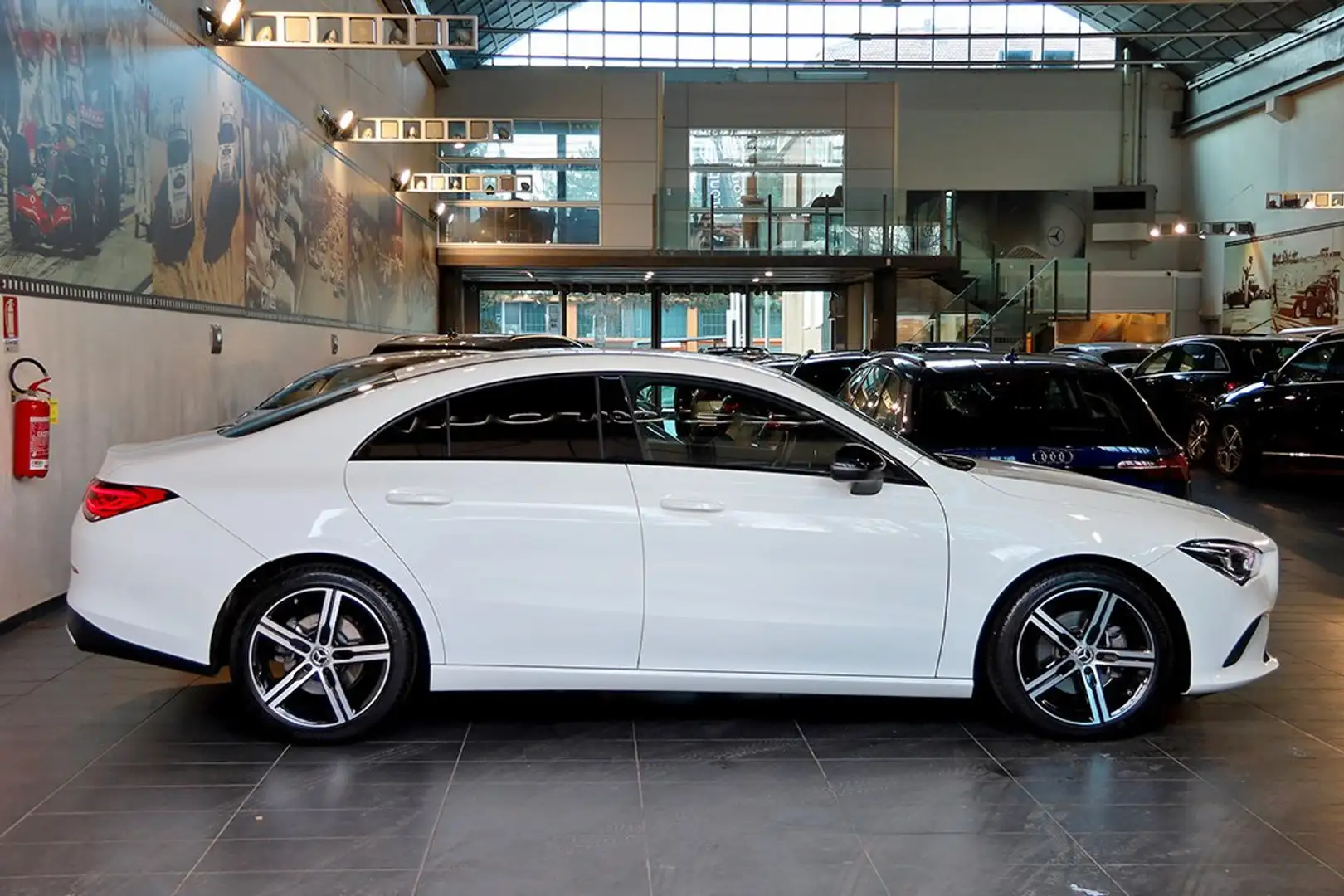 Mercedes-Benz CLA 200 d Automatic 4Matic Sport - PELLE/SMARTPHONE/TELEC. Bianco - 2