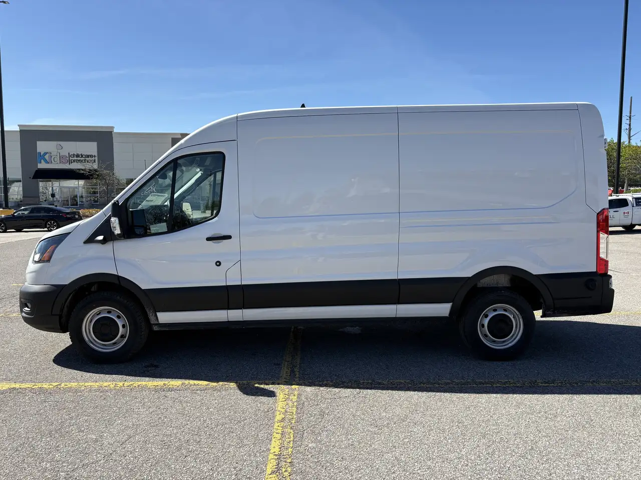 Ford Transit Cargo Van снимка Ford Transit Cargo Van