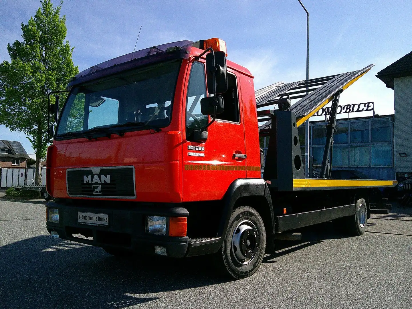 MAN TGE L 2000 10-224 TÜV NEU 153 Tkm Erste Hand Narancs - 1