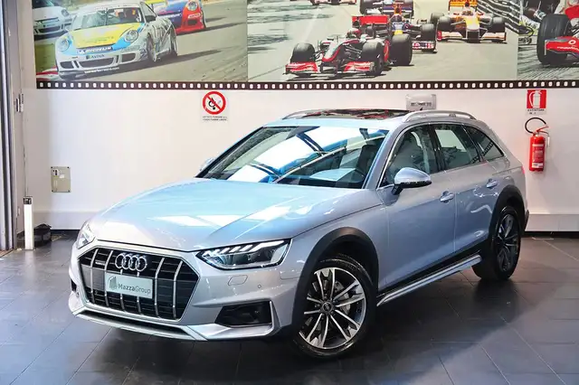 Audi A4 allroad 40 TDI S-Tronic Identity Contrast - TETTO/PELLE/TELECAMERA/SEDILI ELETTRICI/LUCI PLUS/ADAS