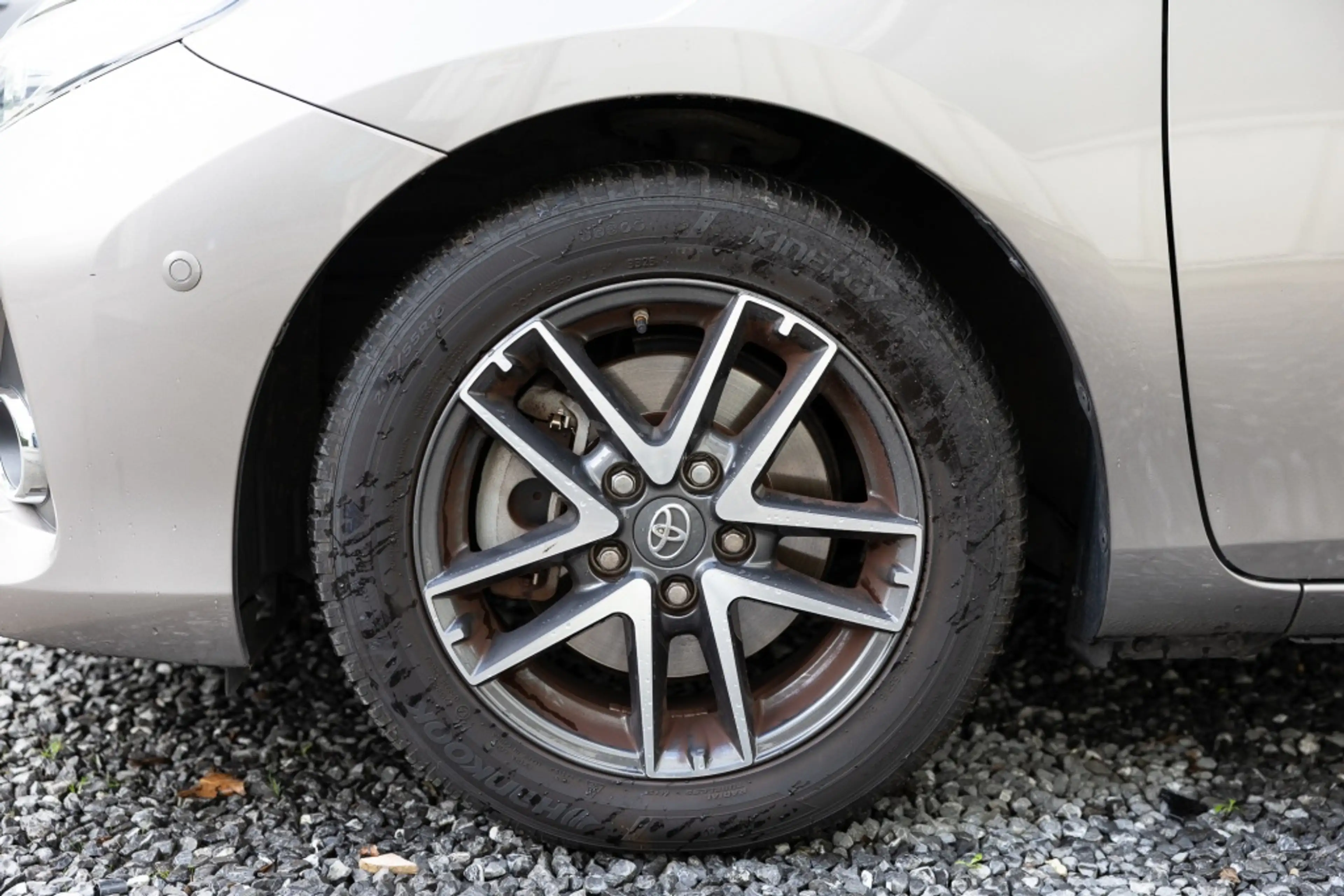 Toyota Auris Touring Sports 1.8 Hybr. Lease — photo 10