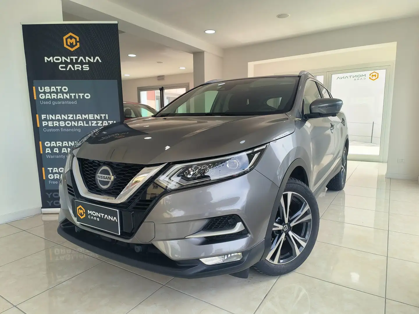 Nissan Qashqai Qashqai 1.3 dig-t N-Connecta 160cv dct Gris - 1