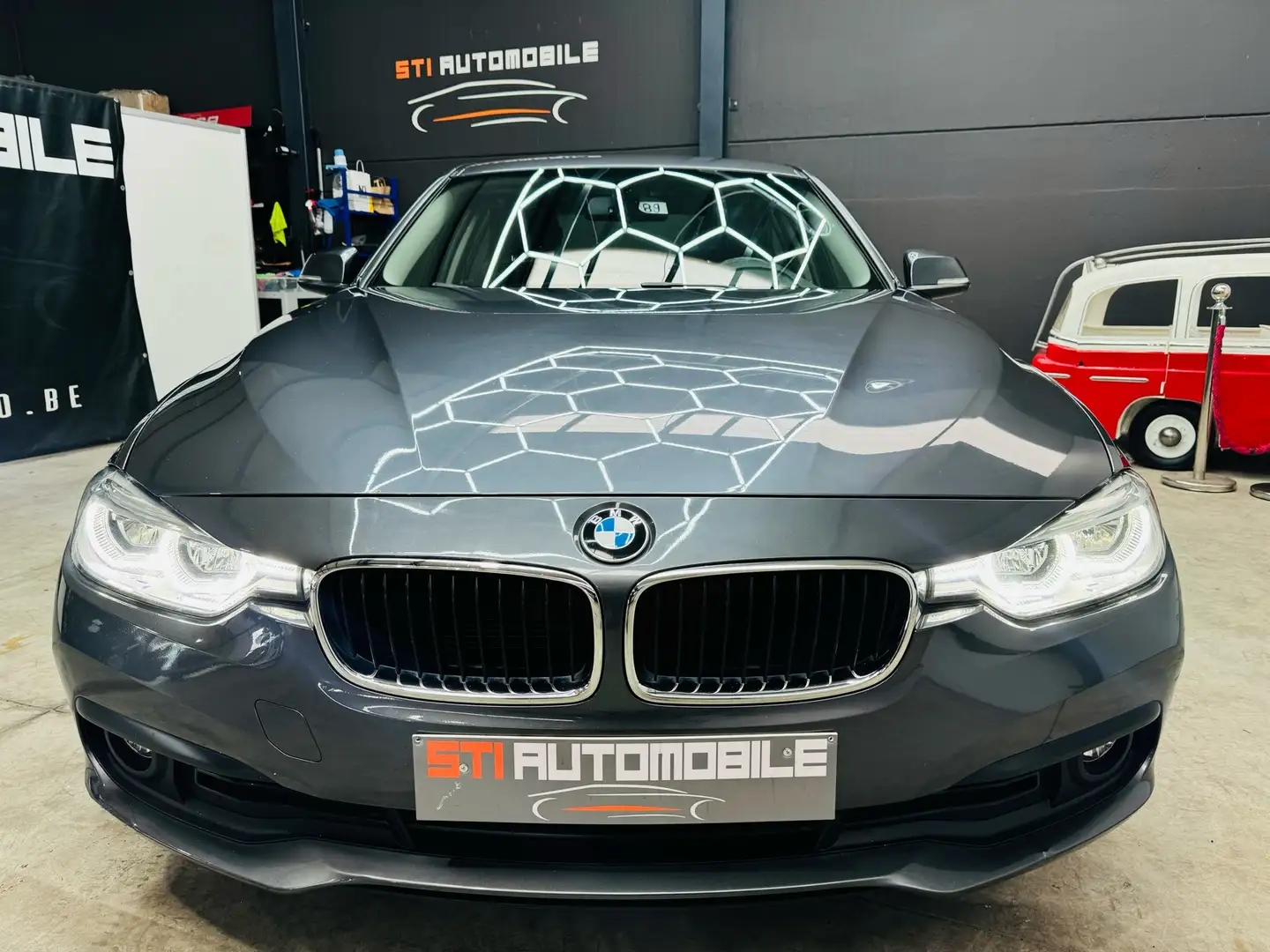 BMW 316 dA**GARANTIE 12 MOIS ** Šedá - 2