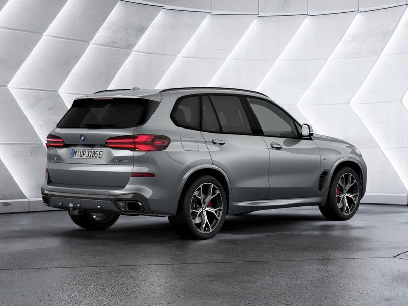 BMW X5 xDrive50e M-Sport HUD FACEL. LED PANO 360° — photo 2