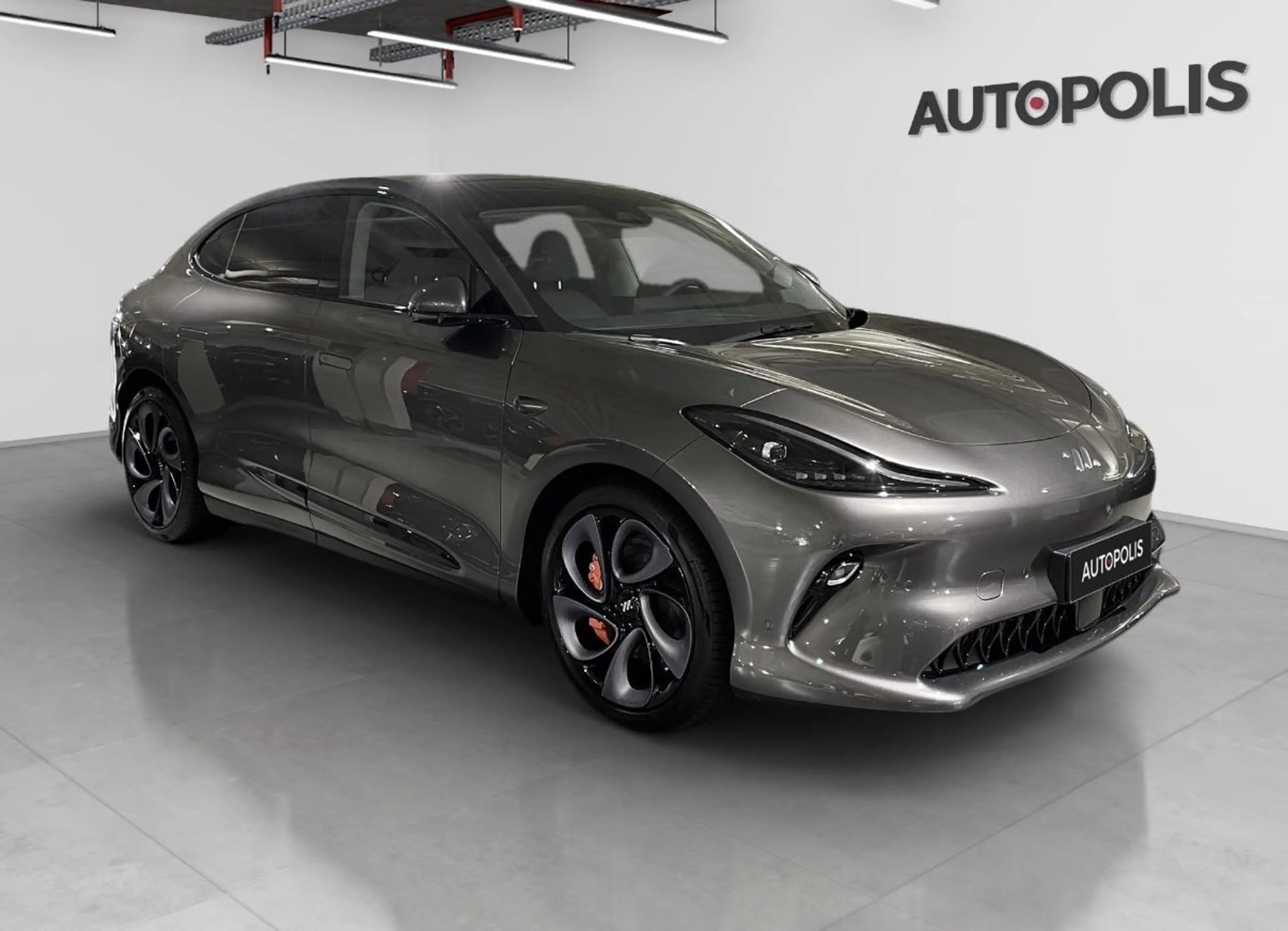 MG IM6 4WD 100KwH 4WD 21’ 750ch — photo 7