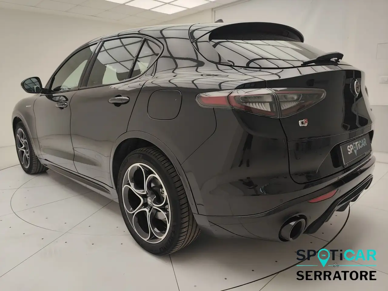 Alfa Romeo Stelvio 2023