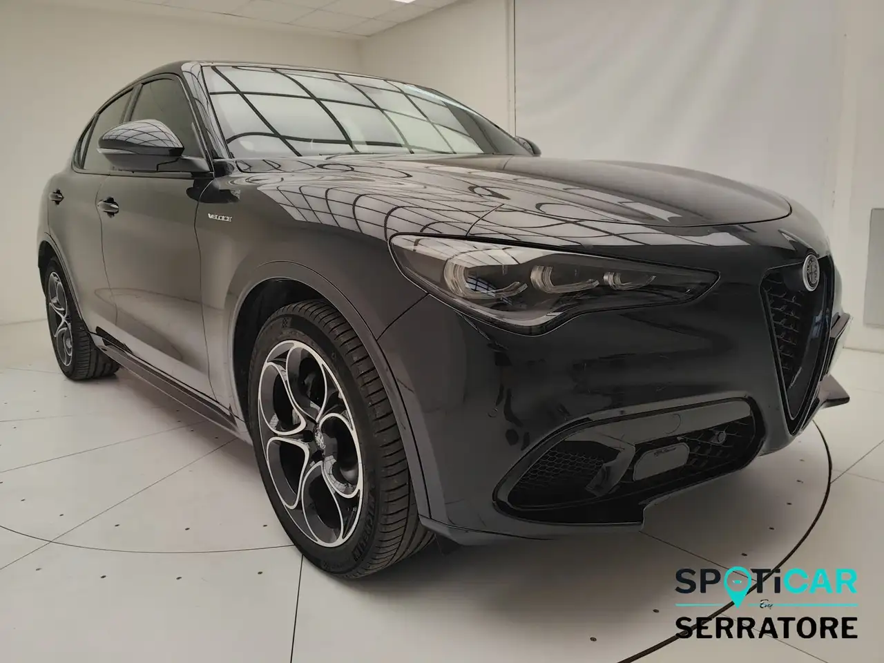 Alfa Romeo Stelvio 2023