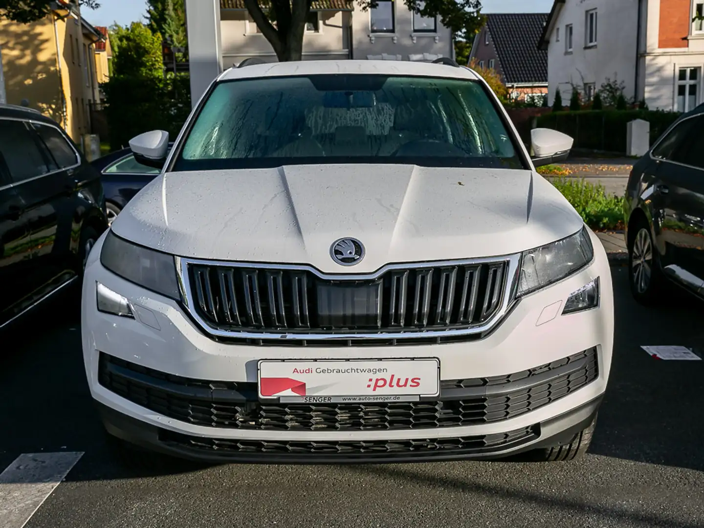 Skoda Kodiaq 1.5 TSI Active DSG PDC SHZ Smart Link Weiß - 2