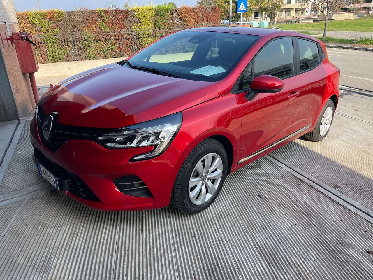 Renault Clio Clio V  1.5 blue dci Zen85cv OK GUIDA NEOPATENTATA