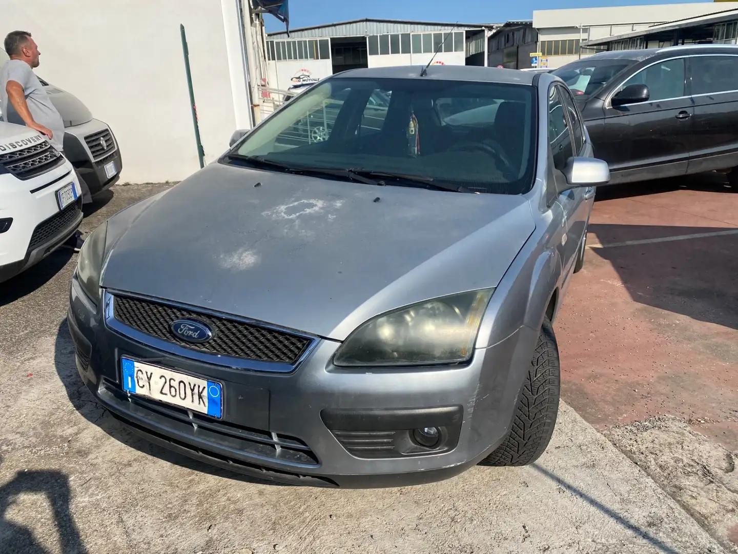 Ford Focus C-Max Focus 1.6 TDCi (90CV) 5p. Сірий - 1