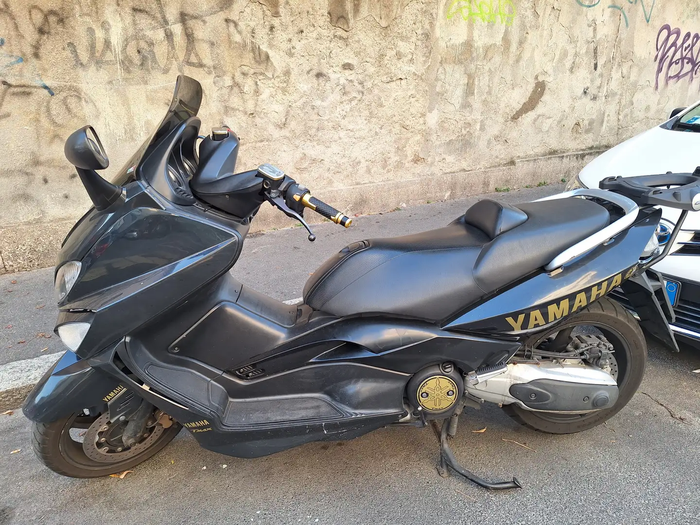 Yamaha TMAX 500 ABS Černá - 1