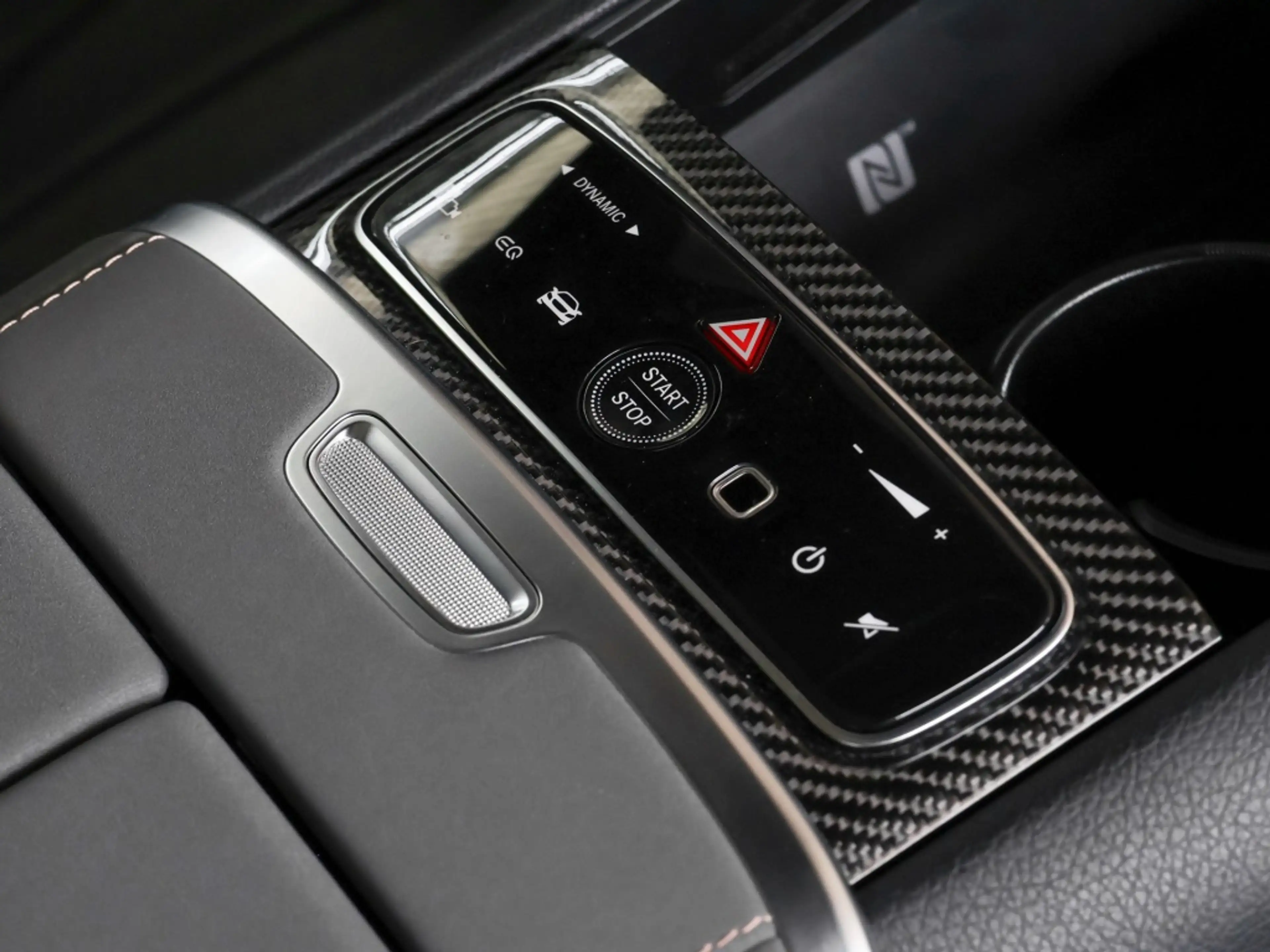 Mercedes-Benz EQS SUV EQS 580 4M SUV AMG-Sport/Pano/AHK/Sitzklima/AIRM — photo 9