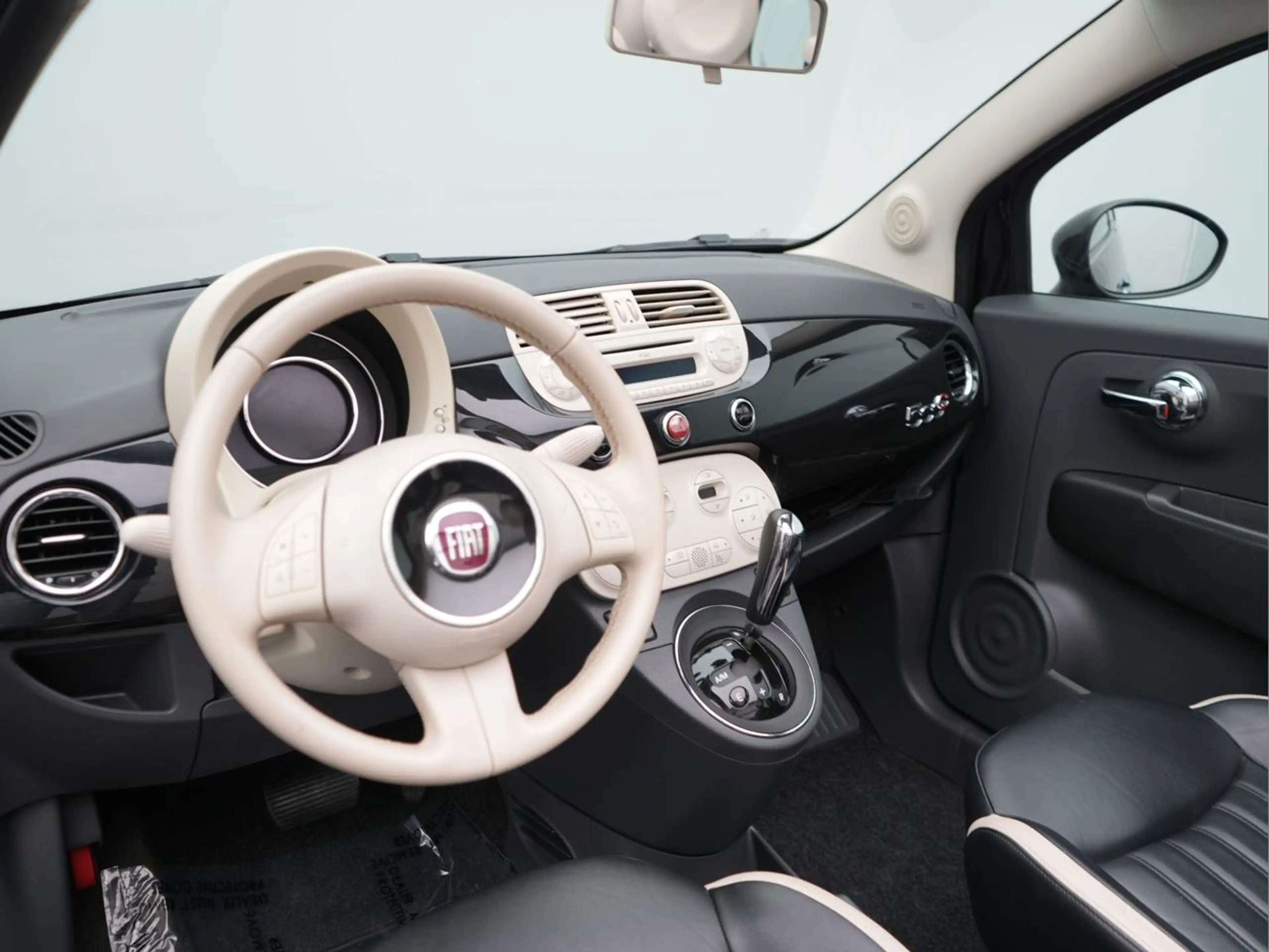 Fiat 500C 1.2i Lounge MTA — photo 13