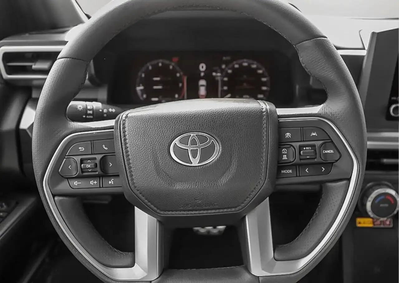 Toyota 4-Runner снимка Toyota 4-Runner