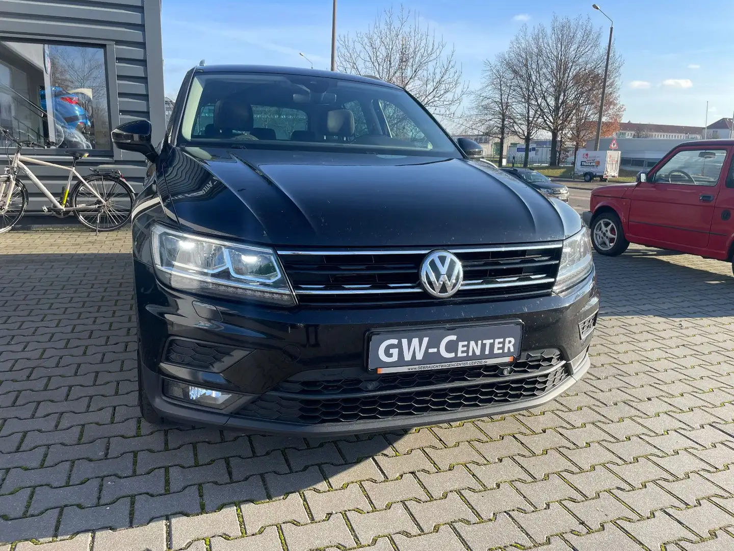 Volkswagen Tiguan Join 4Motion- NAVI/LED/1.Hand/Scheckheft Schwarz - 2