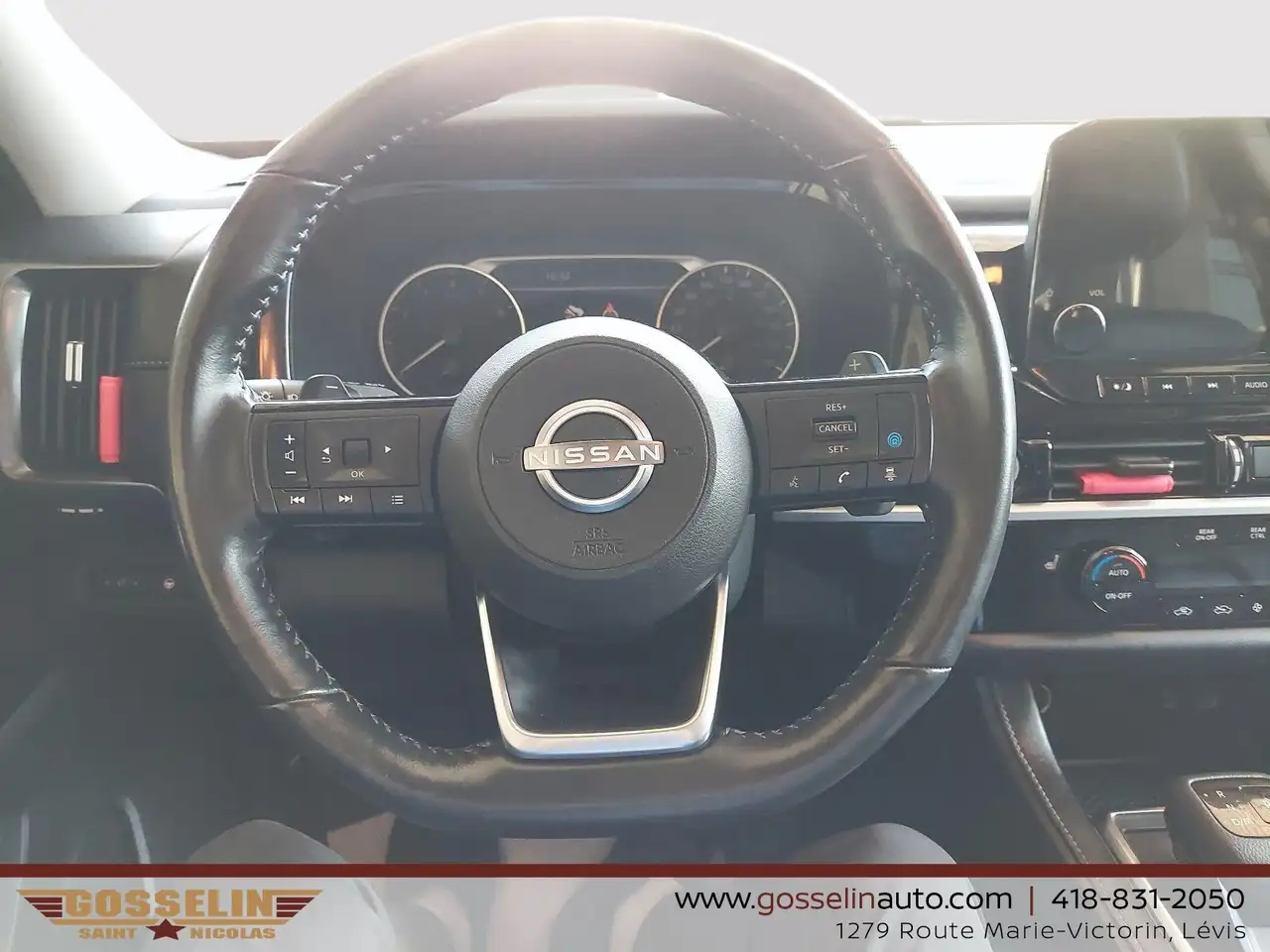 Nissan Pathfinder fotografie Nissan Pathfinder
