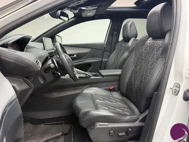 Peugeot 3008 view 7
