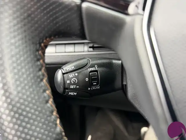 Peugeot 3008 view 12
