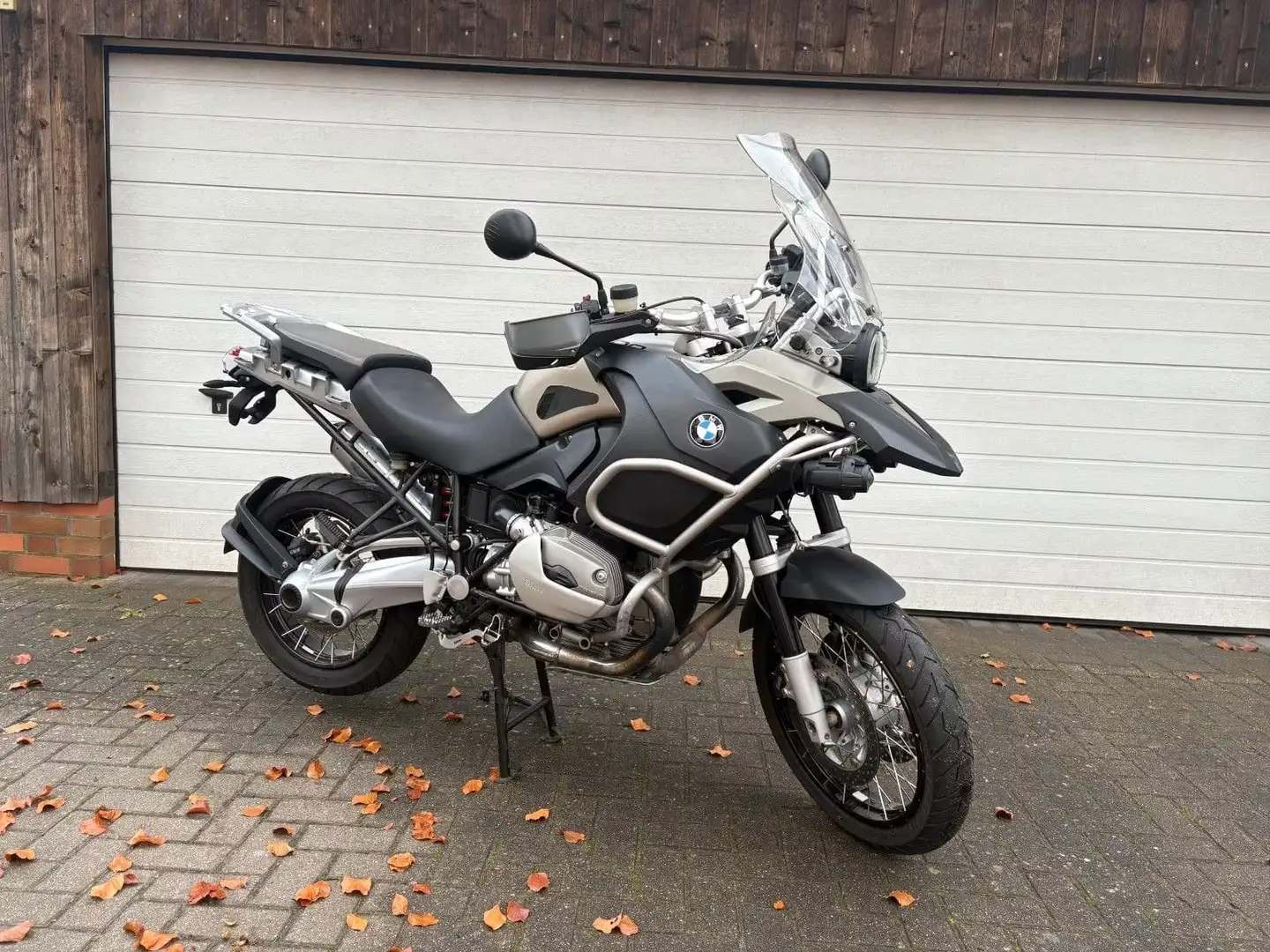 BMW R 1200 GS Adventure Noir - 1