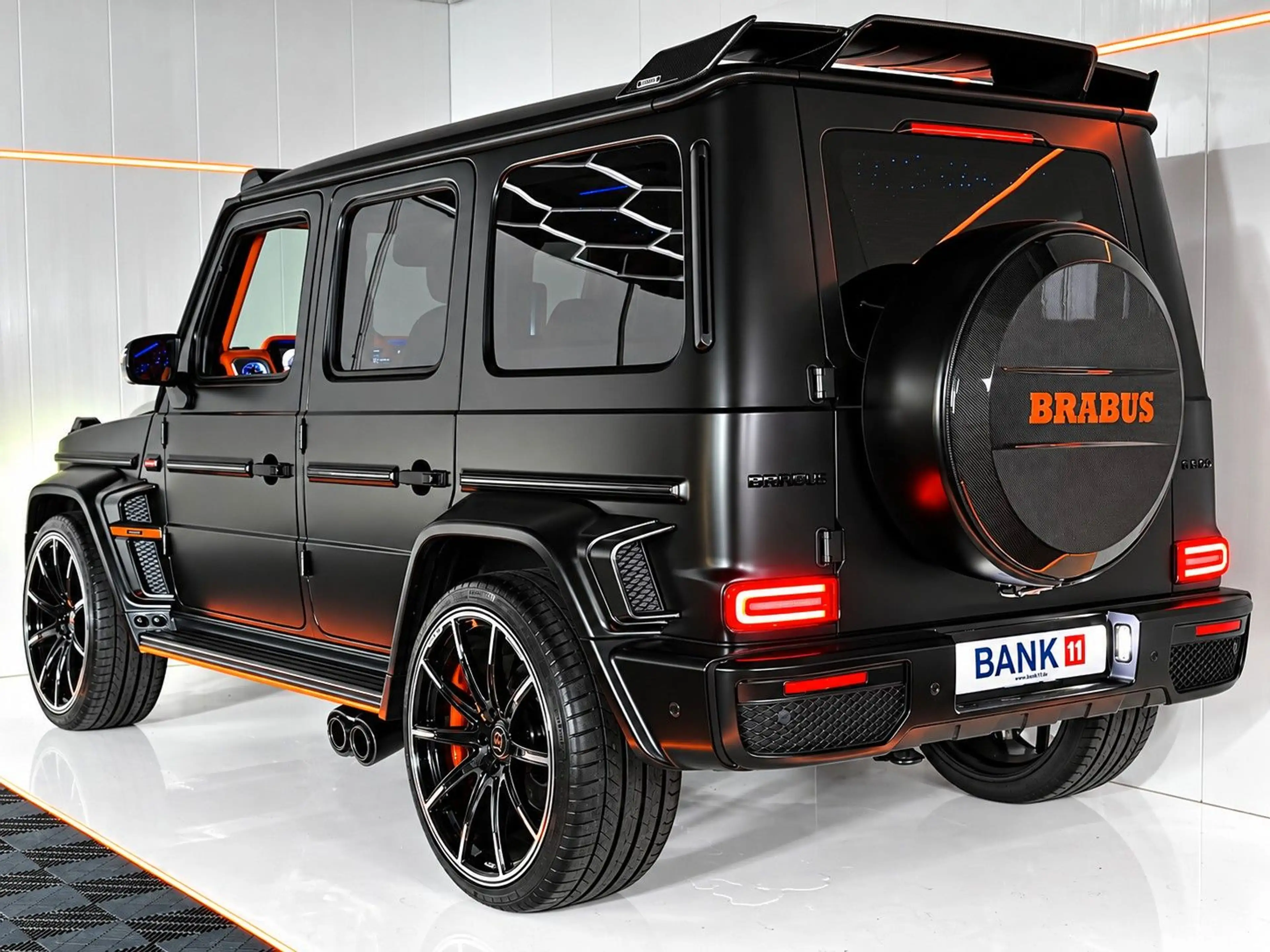 Mercedes-Benz G 63 AMG BRABUS 800 DESIGNO/CARBON/3xTV/PPF/24*