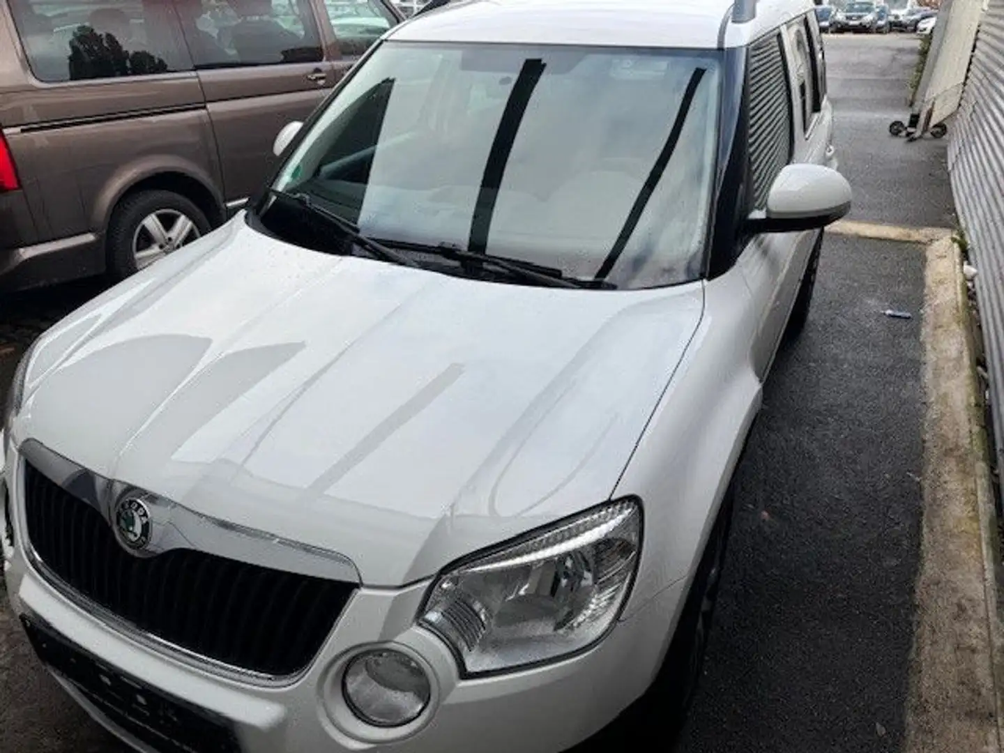 Skoda Yeti Active Plus Edition Design-Paket Blanc - 1