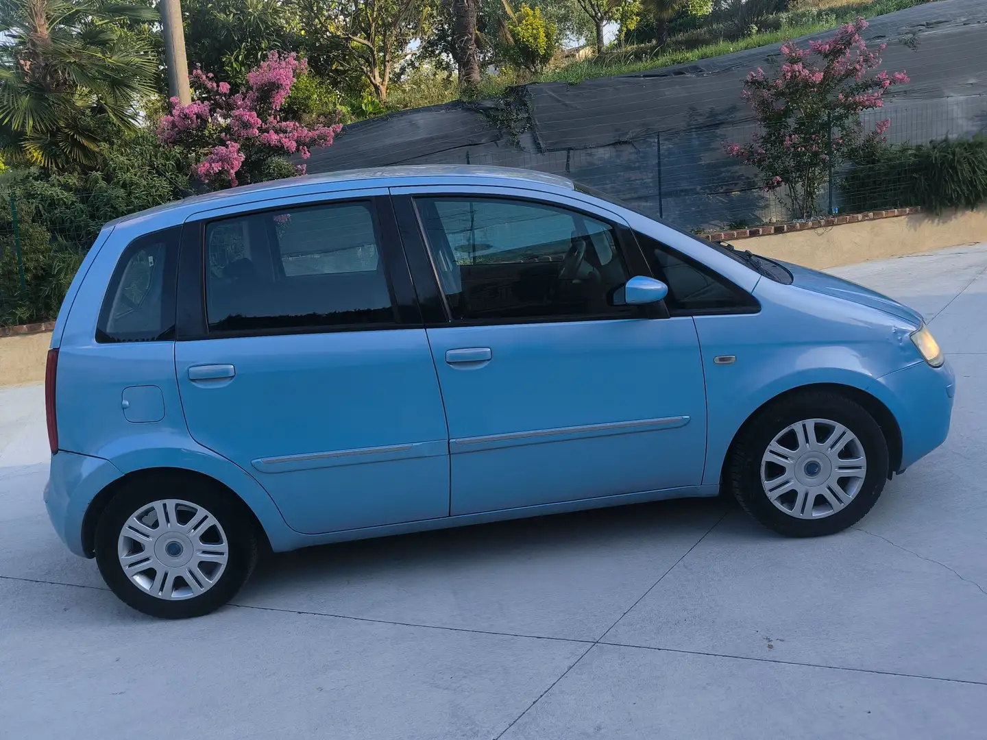 Fiat Idea Idea 1.4 16v Emotion Blu/Azzurro - 2