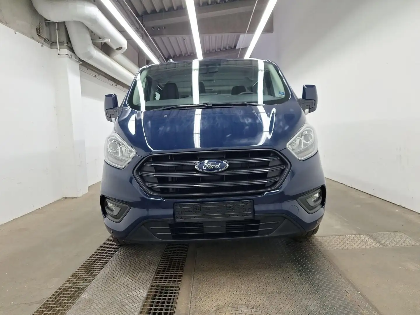 Ford Transit Custom L1 9-Sitzer AHK+Navi+Winterpaket Blau - 2