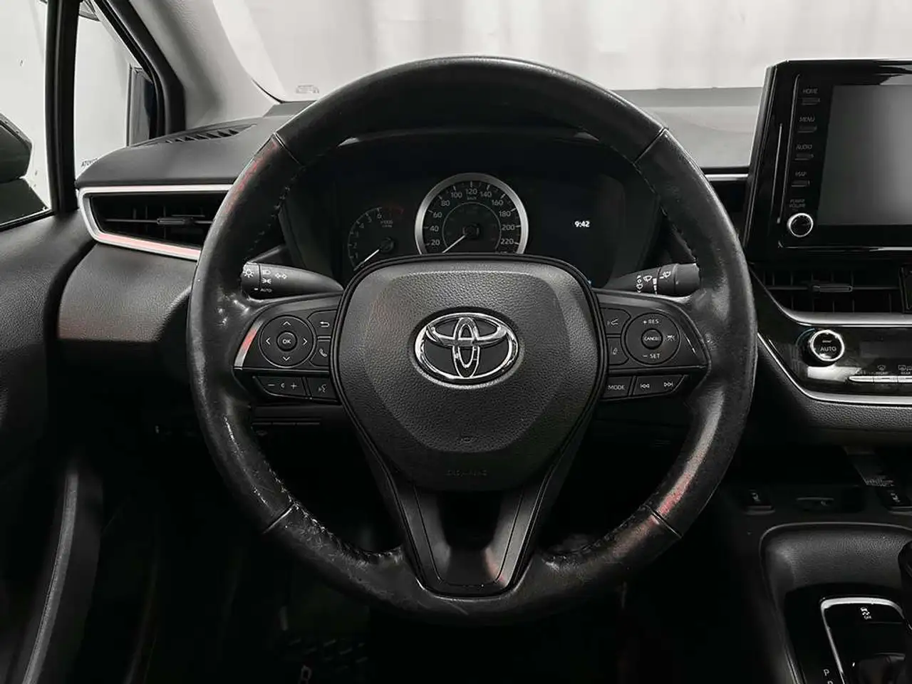 Toyota Corolla снимка Toyota Corolla