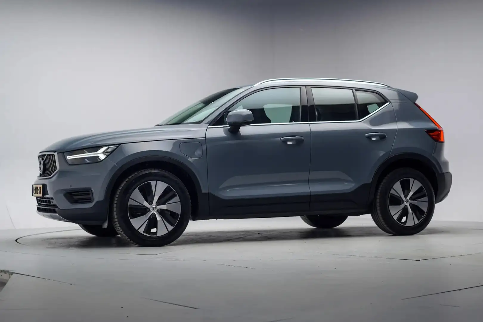 Volvo XC40 T4 Recharge Inscription Expression [ Trekhaak Appl Gris - 2