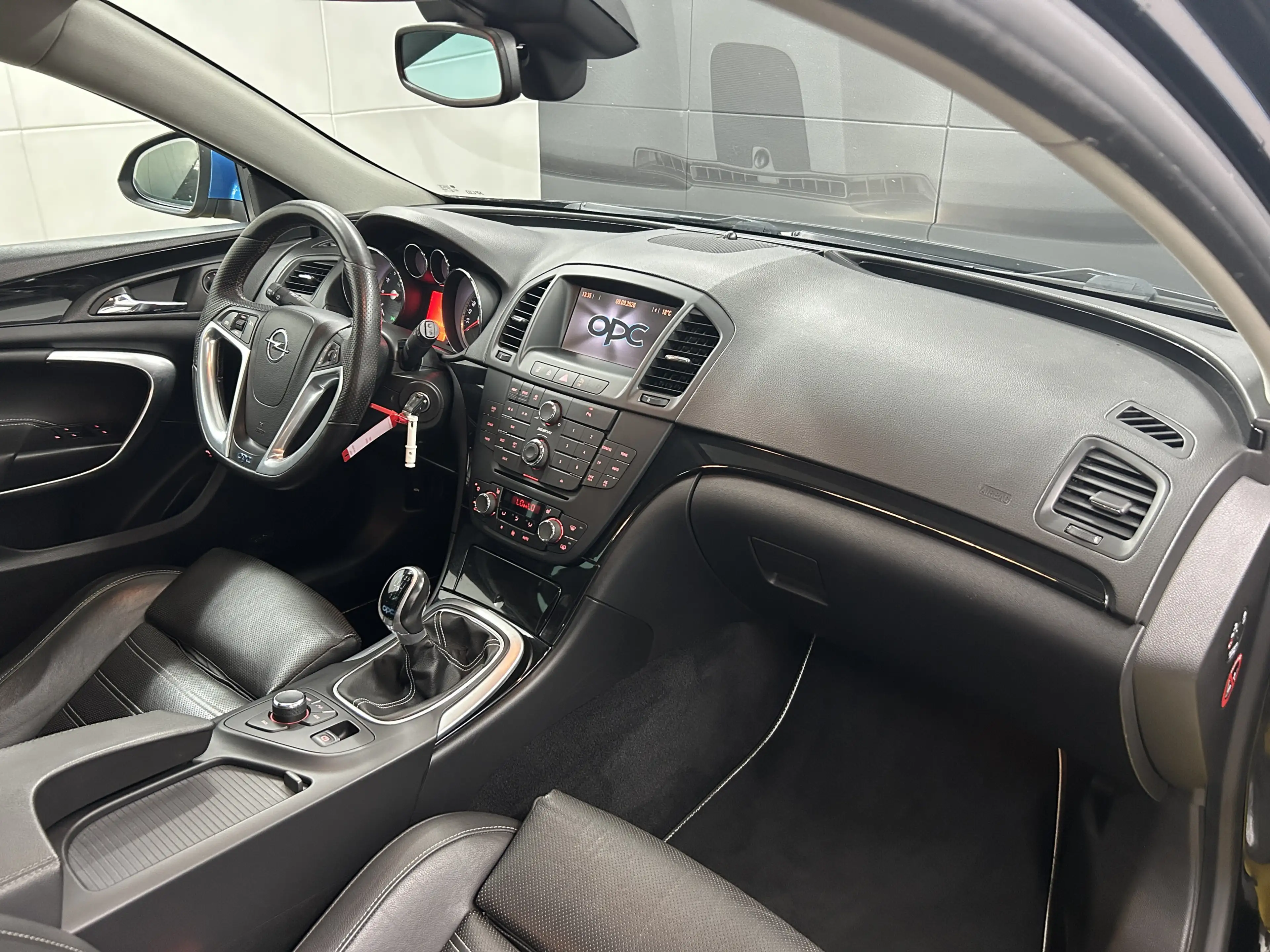 Opel Insignia OPC 4x4 Pano+Recaro+Infinity+Bi-Xenon — photo 11