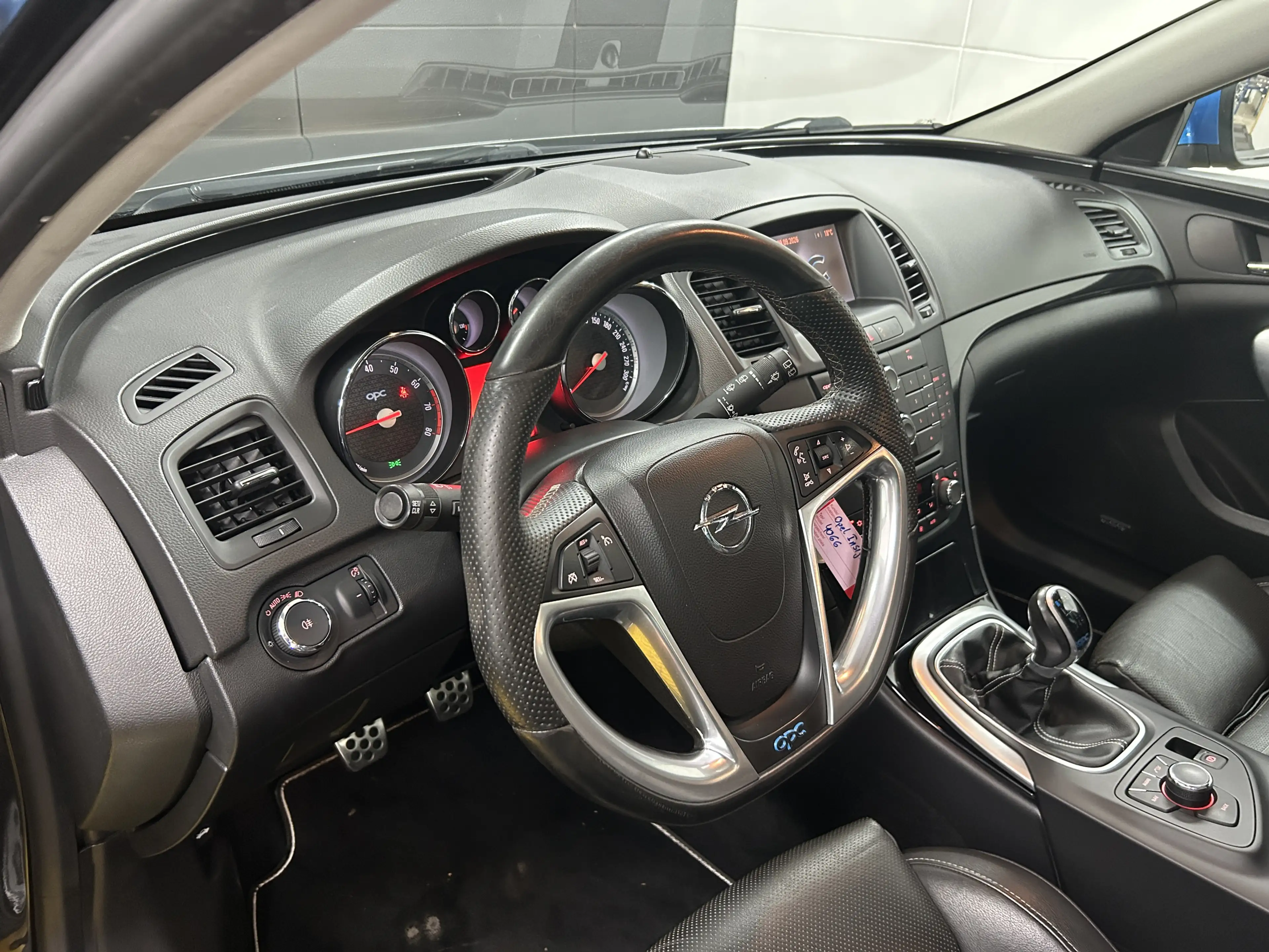 Opel Insignia OPC 4x4 Pano+Recaro+Infinity+Bi-Xenon — photo 8
