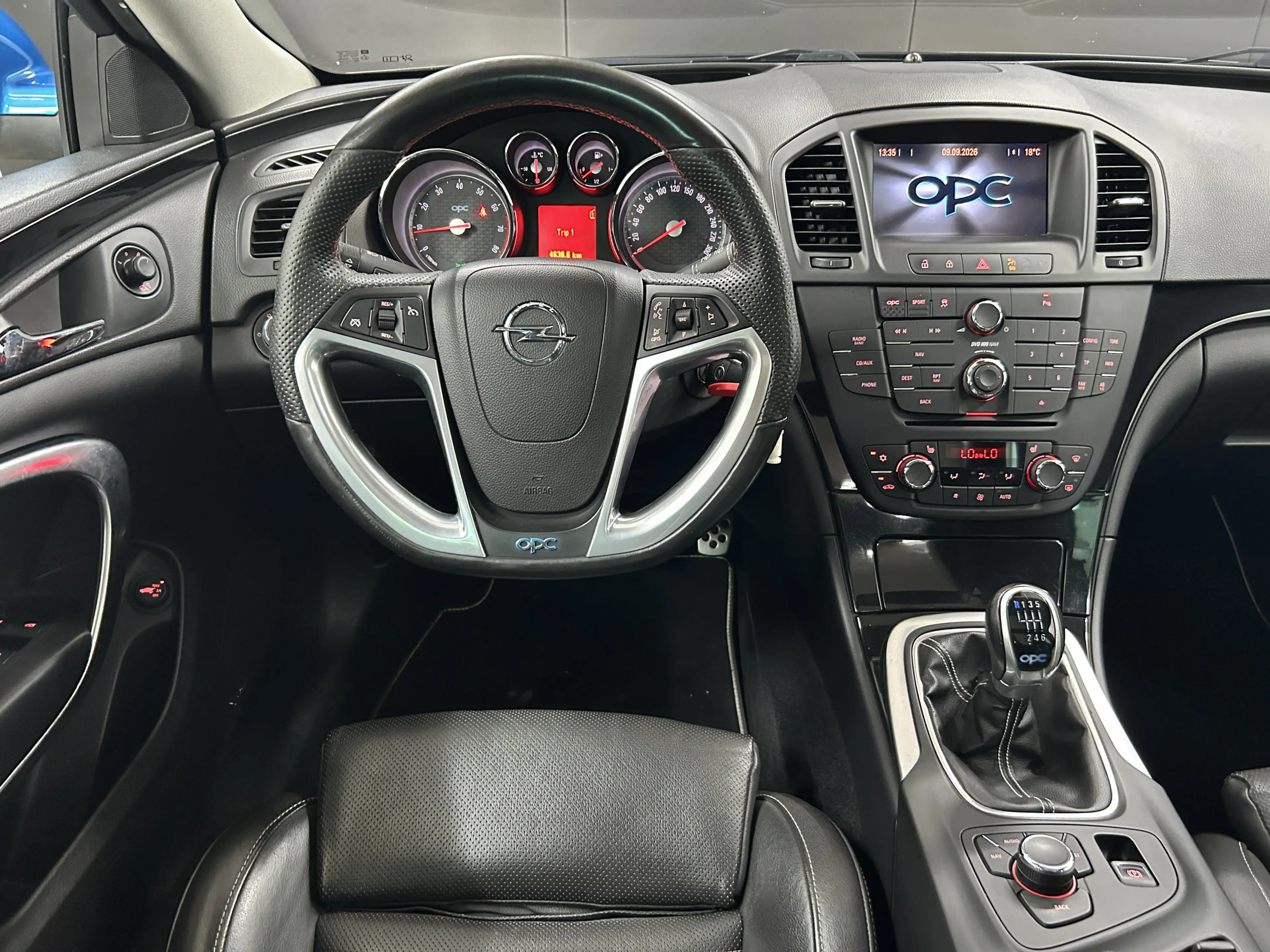 Opel Insignia OPC 4x4 Pano+Recaro+Infinity+Bi-Xenon — photo 12